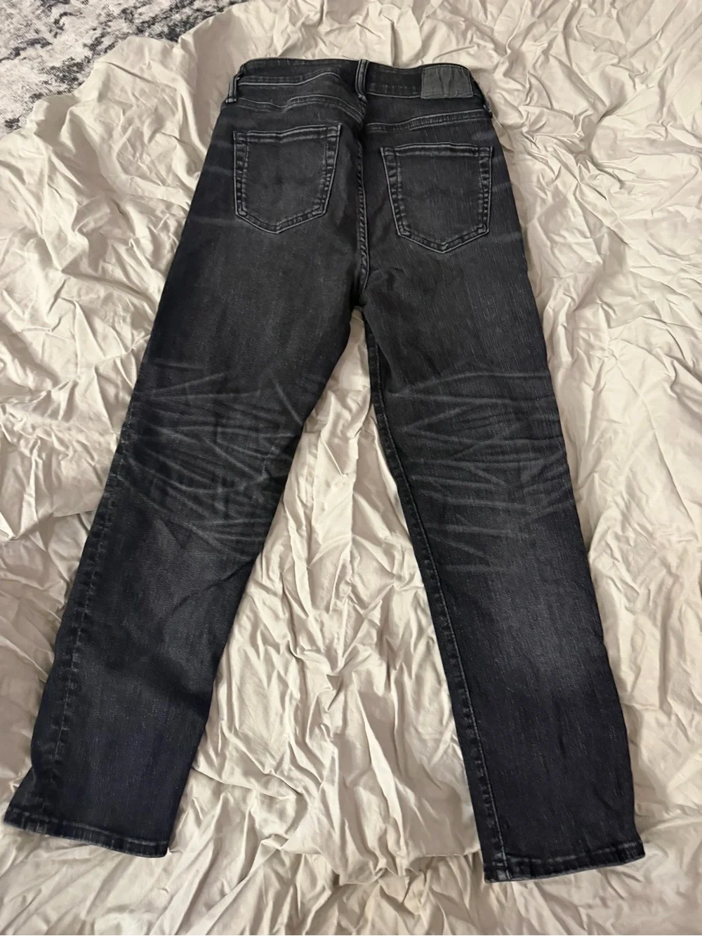 American Eagle Men Black Faded Straight-Leg Jeans Airflex+ - Picture 2 of 2